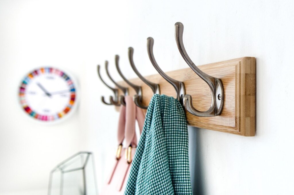 crochets muraux optimisation espace
